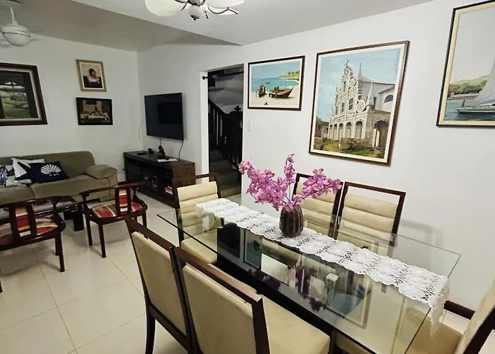 Casa 4/4, Cond. Fechado Com Piscina-150M2