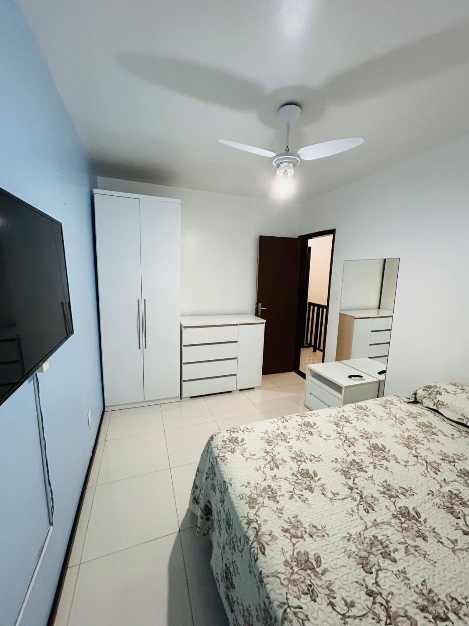 Holiday home Casa 4/4, Cond. Fechado Com Piscina-150m2 *